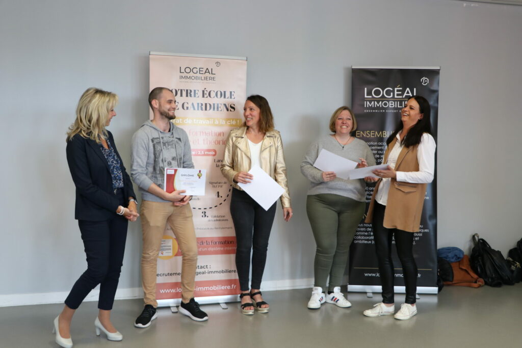 Ecole gardiens remise diplome Logéal Immobilière